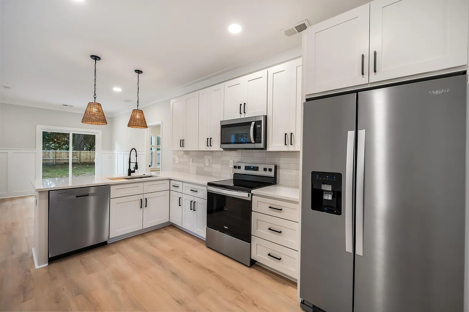 1937 Clement Avenue interior